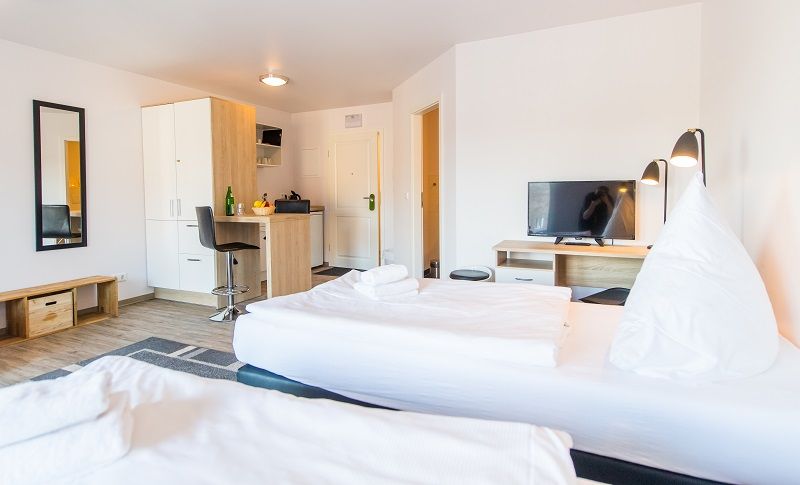 Hotel Flensburg Akademie – Doppelzimmer mit Doppelbett